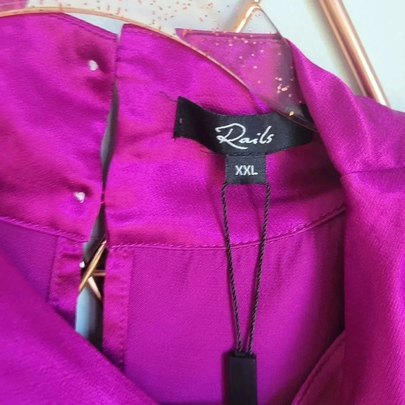 RAILS, New, Kaleen Fuchsia Radiance Ruched Funnel Neck Satin Top, Size XXL - Picture 12 of 13